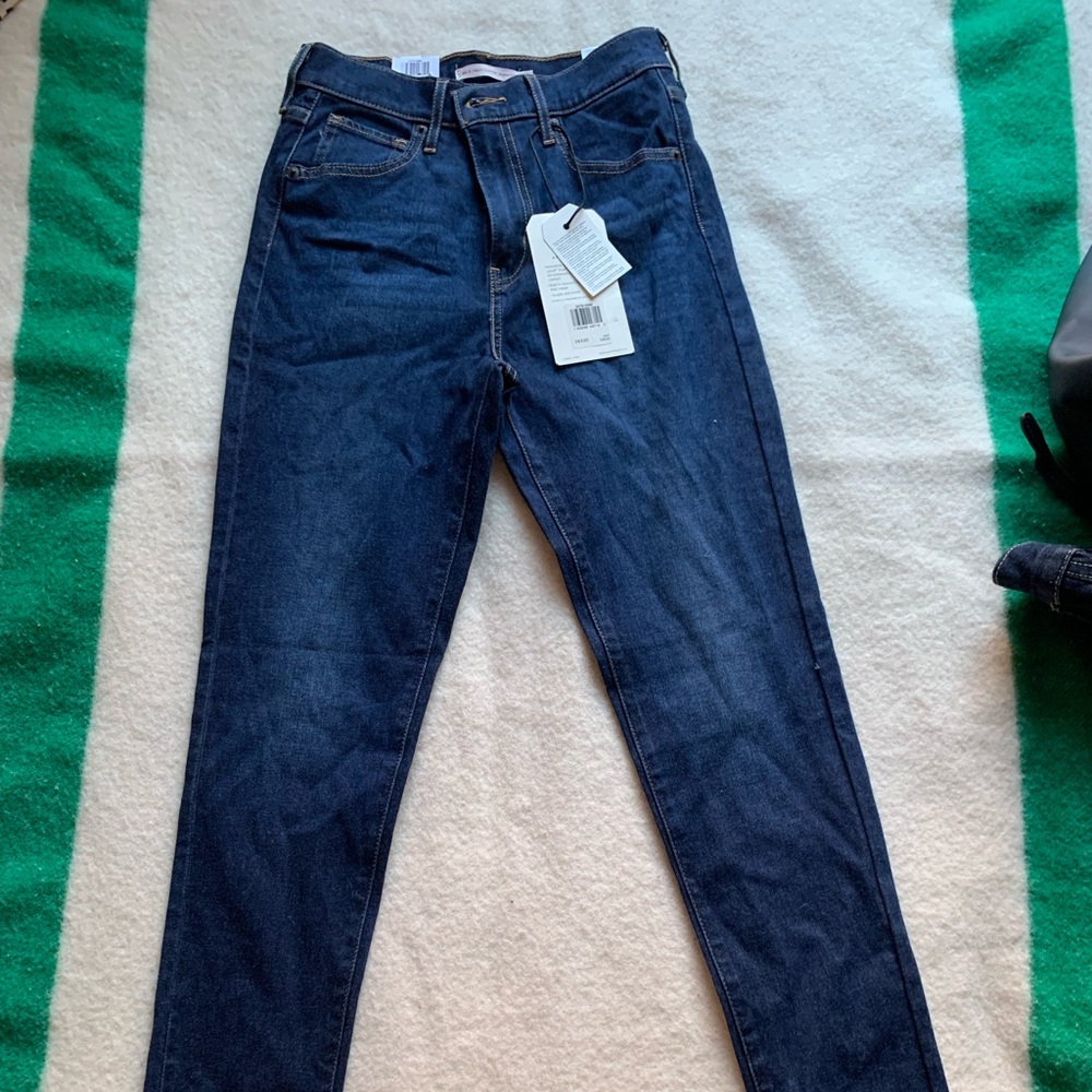NEW Levi’s Mile High Super Skinny Jeans | Size 26